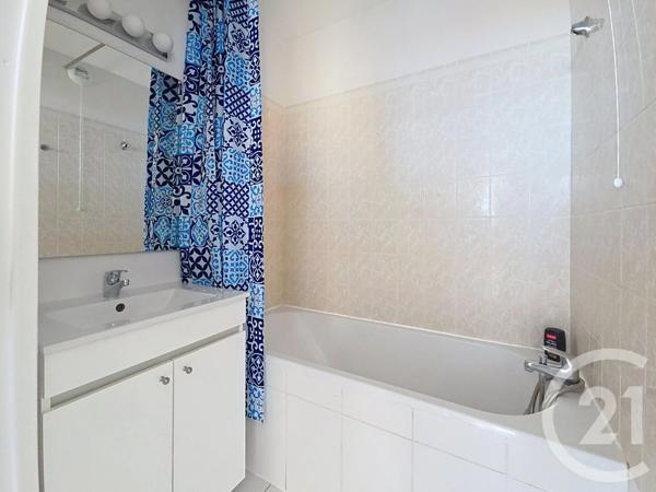 Appartement F2 à vendre  2 pièces - 31,45 m 2   SETE  - 34