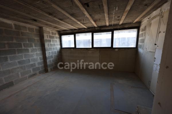 LOCAL D'ACTIVITE 577 M² – CAEN NORD – FRAIS DE NOTAIRE RÉDUITS - RÉHABILITATION PREMIUM