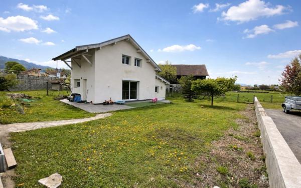 Maison à vendre    3 pièces •  Bonneville