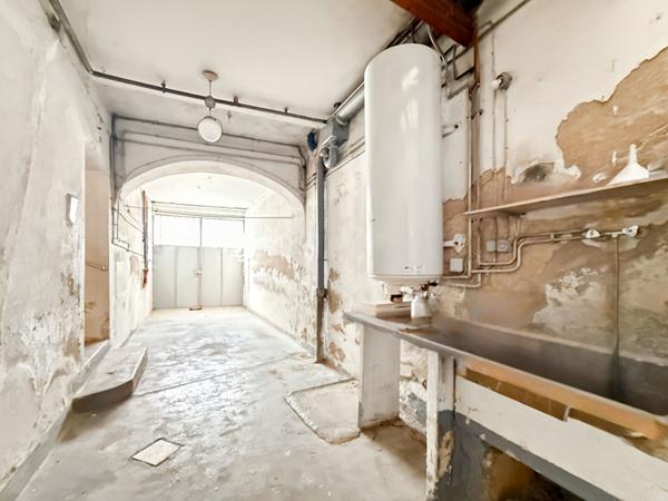 Maison de village de caractère ? Gros potentiel ? Centre de Saint-Cannat