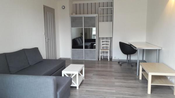 Appartement meublé - 2P+C - 48,68 m2 - Secteur Albert 1er de Belgique.