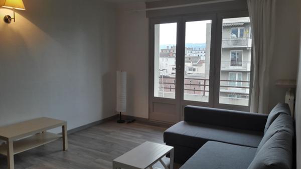 Appartement meublé - 2P+C - 48,68 m2 - Secteur Albert 1er de Belgique.
