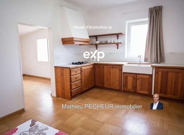 Saint-Denis, Le Brûlé, Maison F8 + Maison F2 indépendante