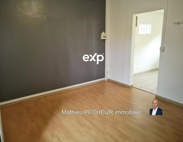 Saint-Denis, Le Brûlé, Maison F8 + Maison F2 indépendante