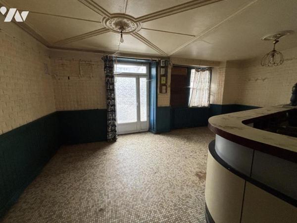 Immeuble mixte à rénover