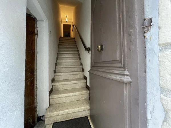 Maison de village avec garage