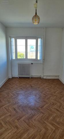 Fermette à vendre à Cherré-Au dans la Sarthe (72400), ref : 481