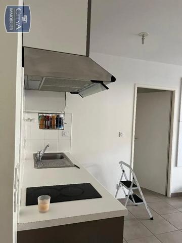 Appartement à louer 2 pièces 39.75m² Saint-Jean (31240)