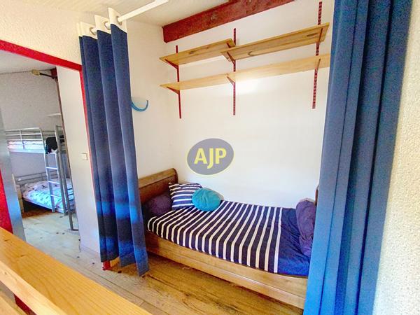Maison à vendre Hourtin - 3 pièces, 44m² avec 2 chambre(s) à 179 000€ - AJP Hourtin Immobilier