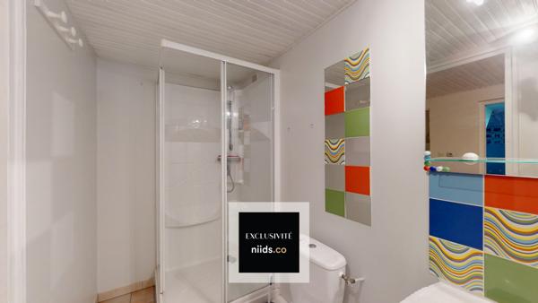 LAGORD - À PROXIMITÉ IMMÉDIATE DE LA ROCHELLE - MAISON DE 143M2 - 5 CHAMBRES