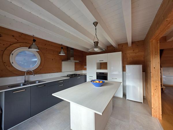 Maison Arc Sur Tille 7 pièce(s) 192 m2