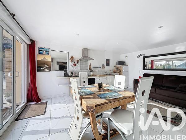 Immeuble à vendre 102 m² Cancale