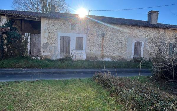 Maison à vendre    3 pièces •  Tocane-Saint-Apre