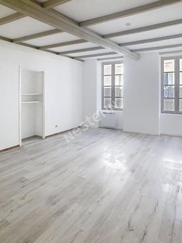 A LOUER - Studio Montélimar centre ville
