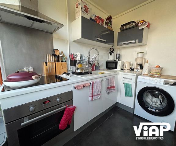 LIMOGES T2 DE 42 m² AVEC GARAGE , Limoges
