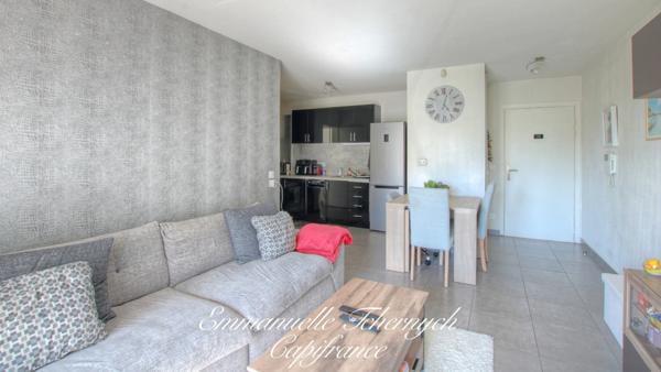 Appartement de 2014 à vendre 3 pièces rez-de-chaussée (Istres)