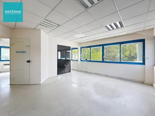 FRANGY _ Bureaux de 80 m² au 1er étage, avec parking, à louer