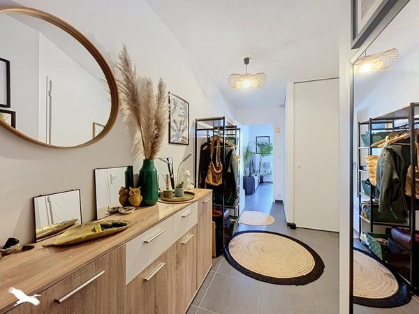 Appartement à vendre 250 275 € Royan 2 p 43,4 m² DPE C