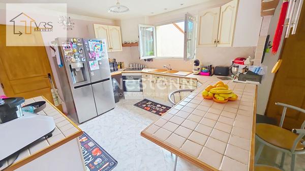 NOUVEAUTÉ - VILLA T5 DE 132,5 M2 AVEC PISCINE ET TERRAIN 1000 M2
