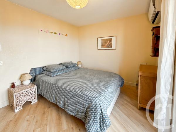 Appartement T4 à vendre  4 pièces - 79,60 m2 L ILE ROUSSE - 202