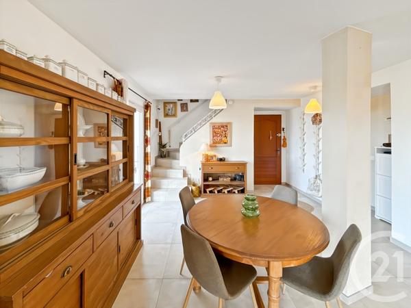 Appartement T4 à vendre  4 pièces - 79,60 m2 L ILE ROUSSE - 202