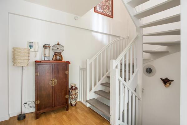 Triplex Paris 9 e - TRUDAINE / CONDORCET
