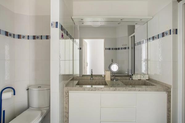 Triplex Paris 9 e - TRUDAINE / CONDORCET