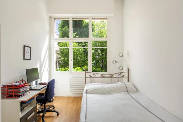 Triplex Paris 9 e - TRUDAINE / CONDORCET