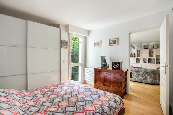 Triplex Paris 9 e - TRUDAINE / CONDORCET