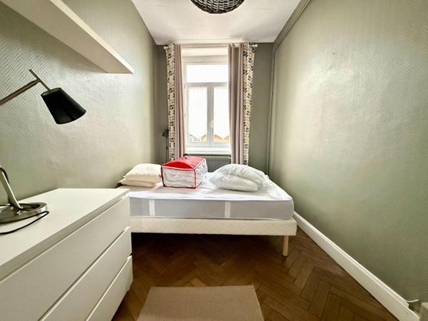 A VENDRE : T2 à LILLE • • 159 000 € FAI • Réf. 1527