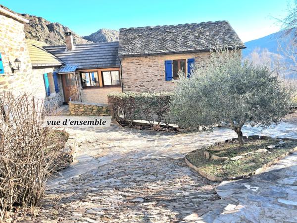 Mas de charme en Lozère- Calme absolu - vue sur les montagnes