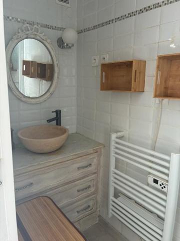 Perpignan appartements T3 R+2 avec balcons plus T2 rdc avec terrasse et parking privé