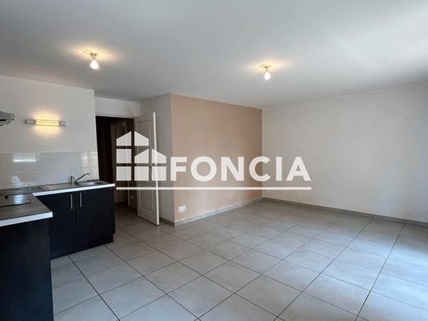 Location Appartement 2 pièces 39.3 m² - LES TERRASSES DE LA BASILIQUE Lisieux 14100