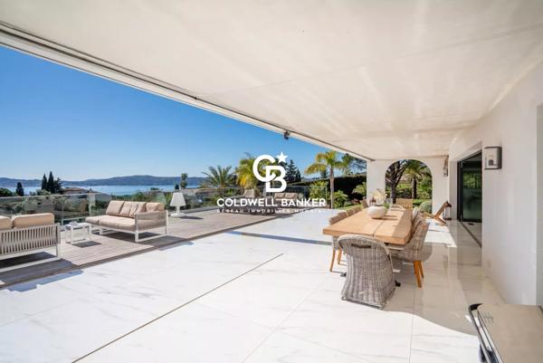 Villa 6 pièces à vendre Grimaud - 83310 / Réf: 85796996