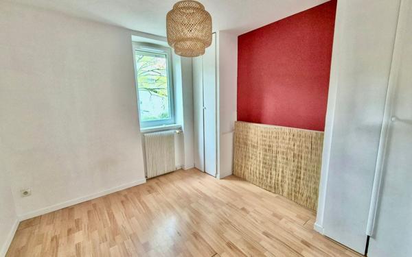 Appartement à vendre    3 pièces • 49,08 m2 Toulouse
