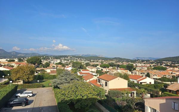 Appartement à vendre    2 pièces • 42 m2 Six-Fours-les-Plages