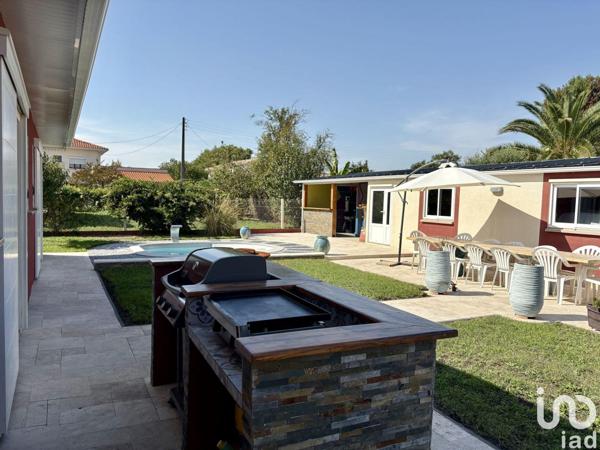 Maison à vendre 4 pièces 135 m² Mérignac