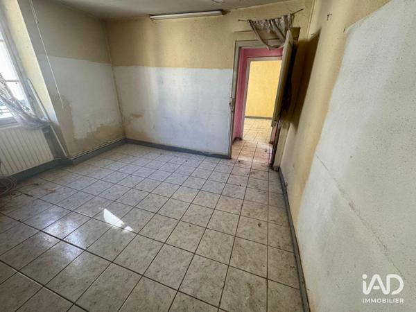 Murs commerciaux  à vendre 140 m² Fontainebleau