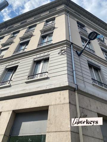 Bel appartement traversant de 4 pièces de 107m² Lacassagne Lyon 3