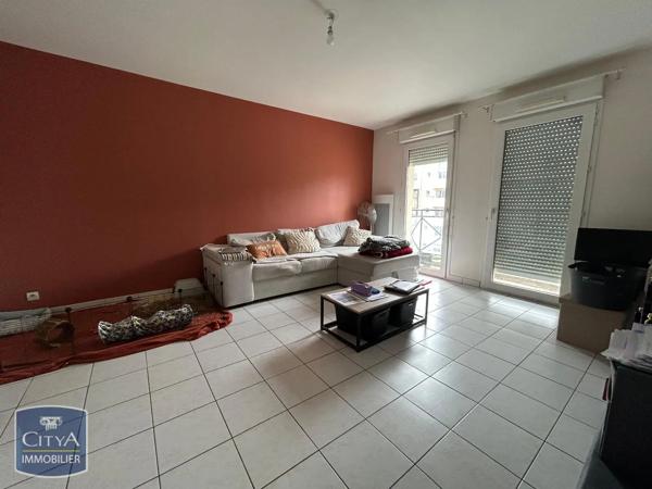 Appartement à louer 2 pièces 42.96m² Le Mans (72000)