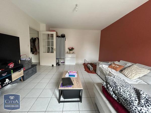Appartement à louer 2 pièces 42.96m² Le Mans (72000)