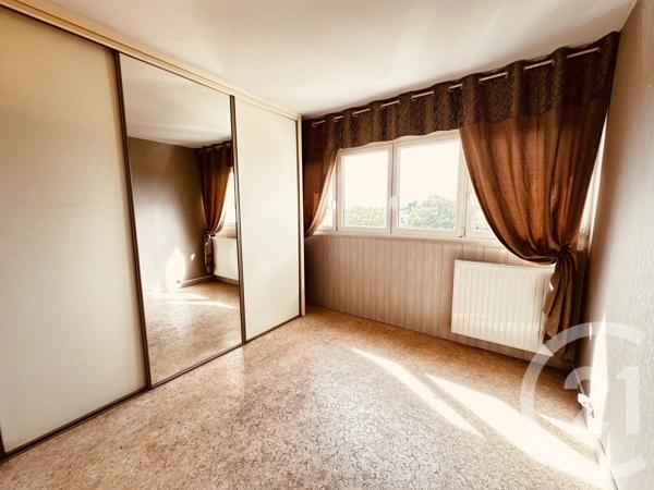 Appartement F2 à vendre  2 pièces - 51,20 m 2   REZE  - 44