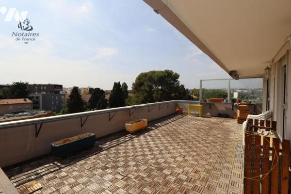 Appartement T3 avec grande terrasse, parking et cellier