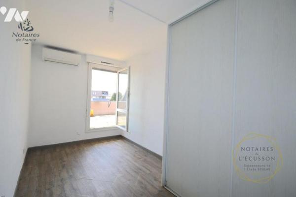Appartement T3 avec grande terrasse, parking et cellier