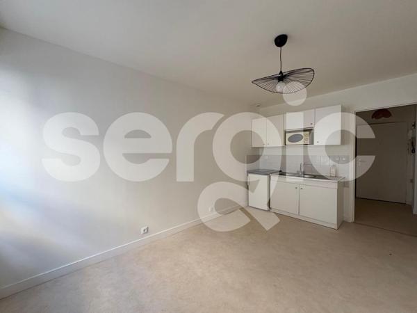 Location 1 Pieces 20 44100 Nantes 24 0188 01 0035
