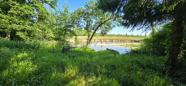 Terrain de Loisir Parcelles n° : A 584, 862 et 864