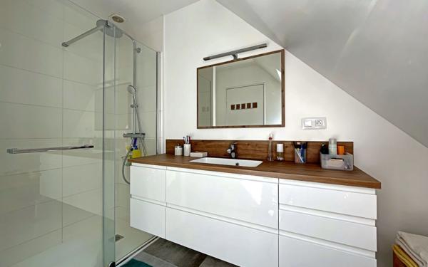 Maison à vendre    5 pièces • 144 m2 Bures-sur-Yvette