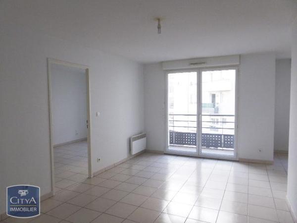 Appartement à louer 2 pièces 42.43m²