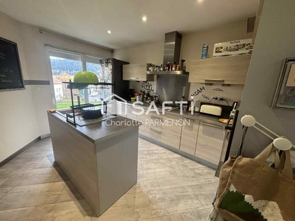 Charmant appartement T4 de 105m² avec jardin plein Sud – Villers-le-Lac – Aucun travaux à prévoir !