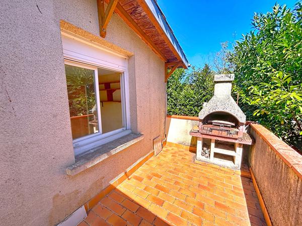 MAISON FAMILIALE A PAMIERS AVEC 5 CHAMBRES ET GRAND TERRAIN